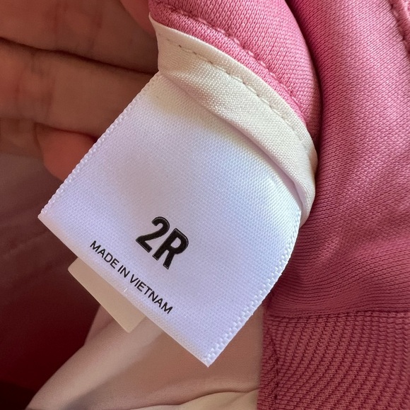 Express Women’s Pink Reto Style Cropped Capri Dress Pant Trousers - Picture 4 of 6